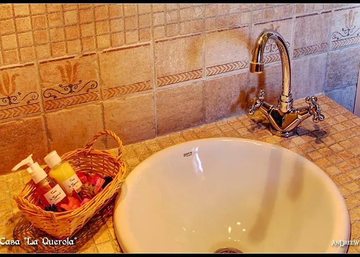 Casa La Querola 모렐라